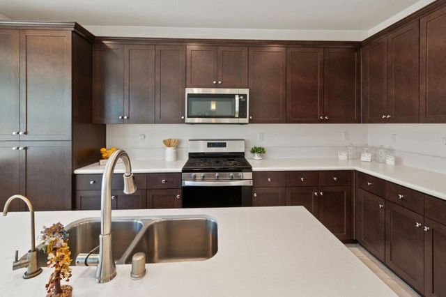 16562 Arbuckle Avenue, Lathrop, CA 95330