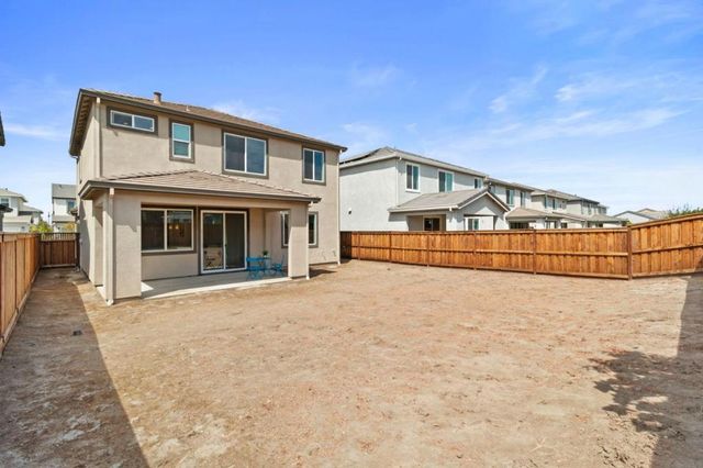 16562 Arbuckle Avenue, Lathrop, CA 95330