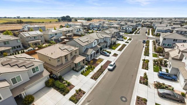 16562 Arbuckle Avenue, Lathrop, CA 95330