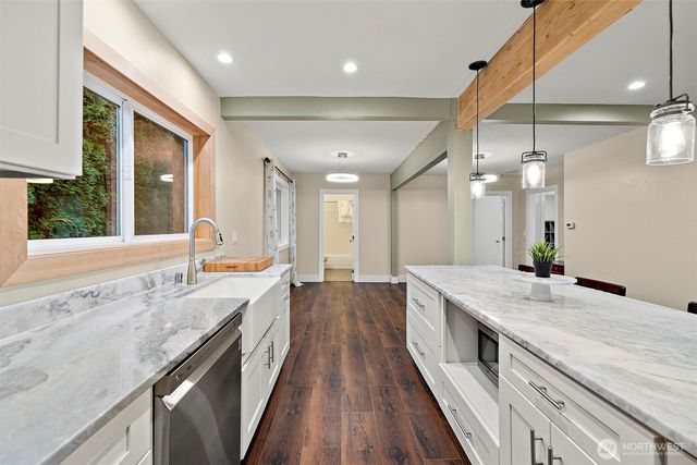 7575 Railroad Place SE, Snoqualmie, WA 98065