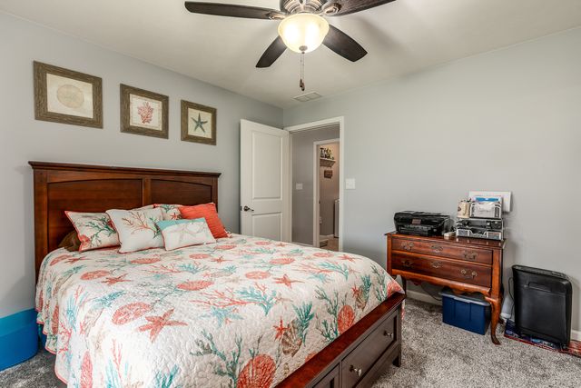 707 S Sunny Slope Street, West Frankfort, IL 62896