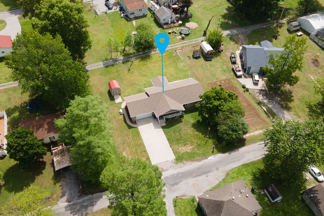 707 S Sunny Slope Street, West Frankfort, IL 62896