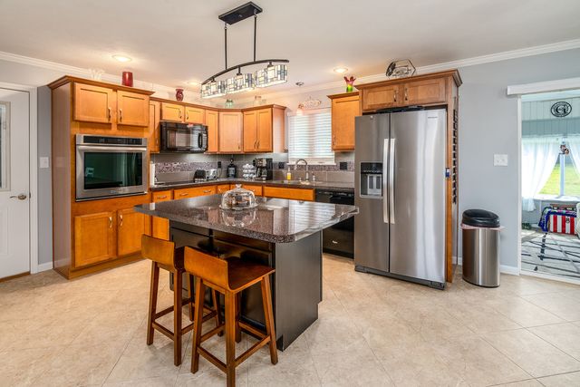 707 S Sunny Slope Street, West Frankfort, IL 62896