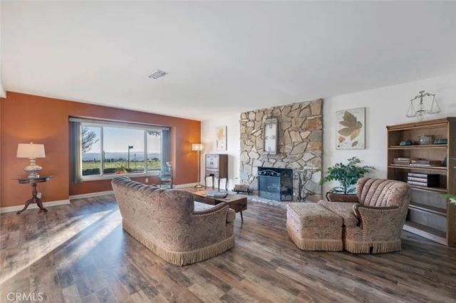 19081 Braemore Road, Porter Ranch, CA 91326