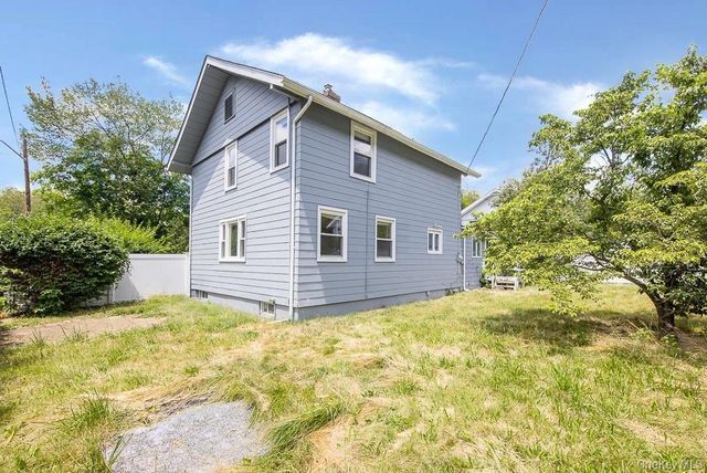 119 E Village Road, Tuxedo Park, NY 10987