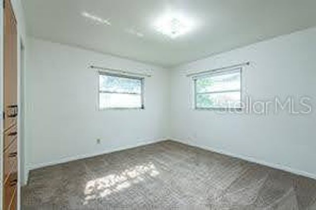 10209 N VALLE DRIVE, Tampa, FL 33612