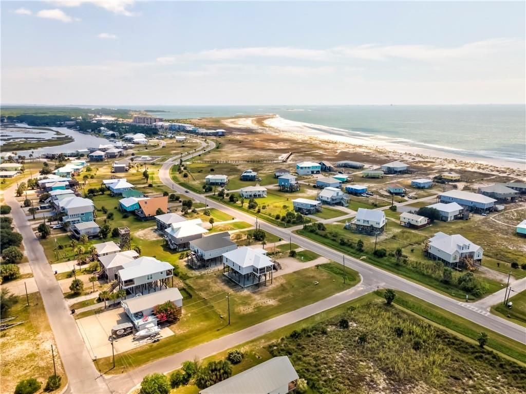 2024 Bienville Boulevard, Dauphin Island, AL 36528 — photo 2