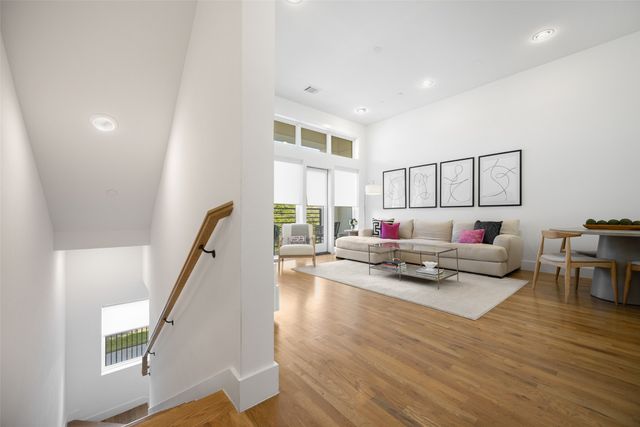 1727 Caddo Street 103, Dallas, TX 75204