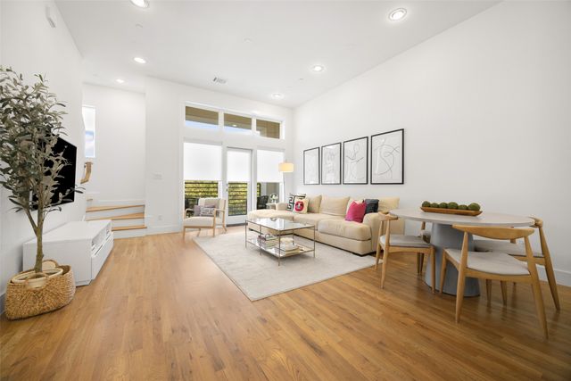 1727 Caddo Street 103, Dallas, TX 75204