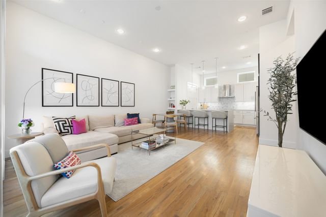 1727 Caddo Street 103, Dallas, TX 75204