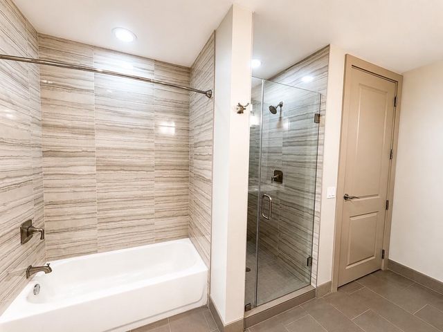 9787 Katy Freeway 1708, Houston, TX 77024