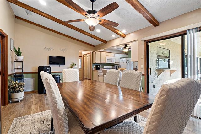 886 S E O'Donnell Lane, Port St. Lucie, FL 34983