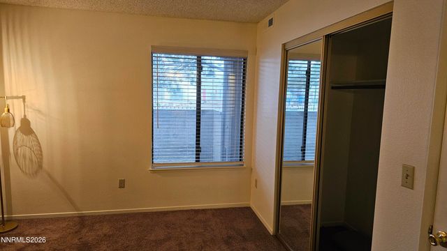 1465 E Peckham Lane 55, Reno, NV 89502