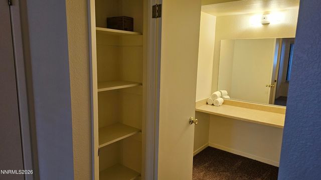 1465 E Peckham Lane 55, Reno, NV 89502