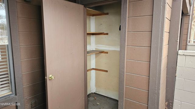 1465 E Peckham Lane 55, Reno, NV 89502