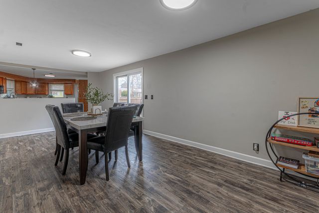 3535 Latham Street, Rockford, IL 61103