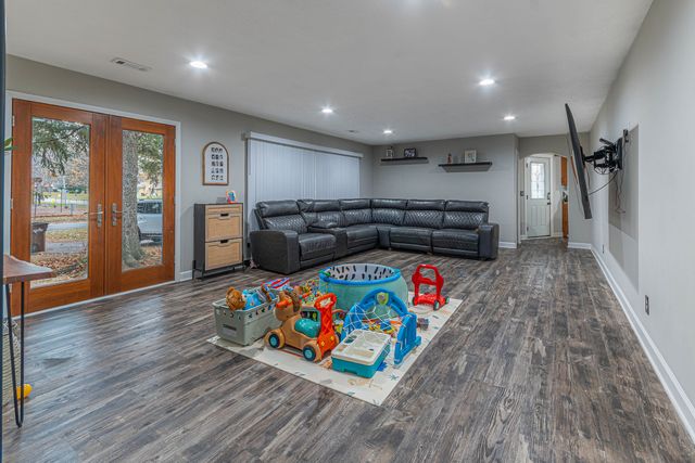 3535 Latham Street, Rockford, IL 61103