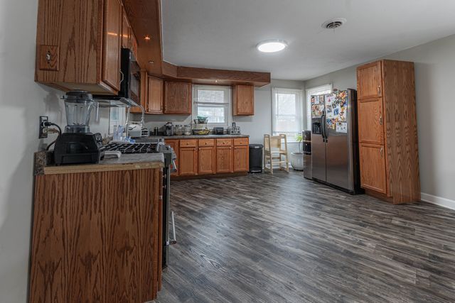 3535 Latham Street, Rockford, IL 61103