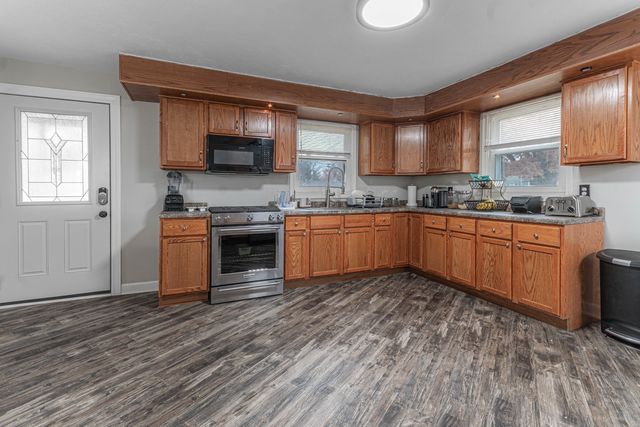 3535 Latham Street, Rockford, IL 61103