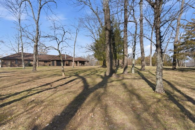 704 Woodwind Drive, Nixa, MO 65714
