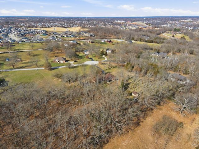 704 Woodwind Drive, Nixa, MO 65714