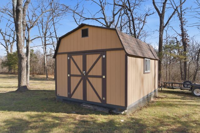 704 Woodwind Drive, Nixa, MO 65714