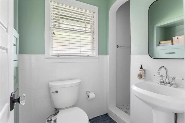 1375 Hartford SW Avenue, Atlanta, GA 30310