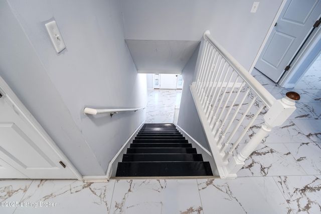 168 Reserves Blvd, Shepherdsville, KY 40165