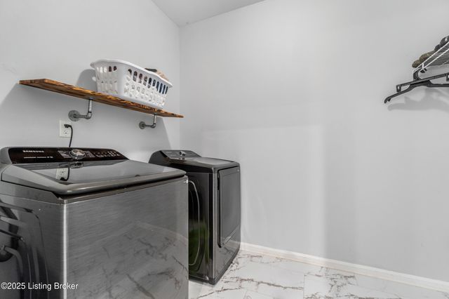 168 Reserves Blvd, Shepherdsville, KY 40165