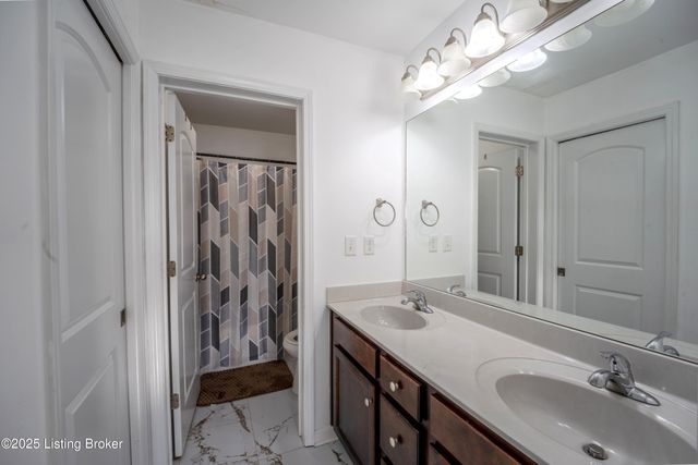 168 Reserves Blvd, Shepherdsville, KY 40165