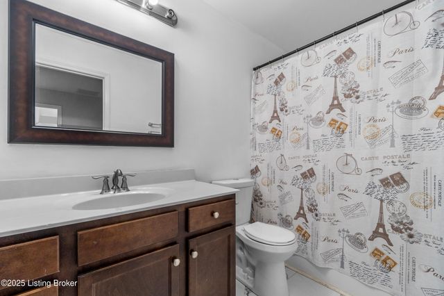 168 Reserves Blvd, Shepherdsville, KY 40165