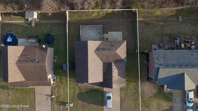 168 Reserves Blvd, Shepherdsville, KY 40165