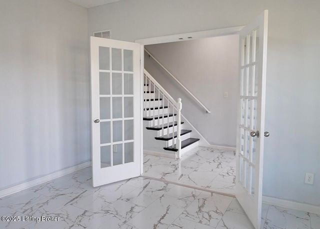 168 Reserves Blvd, Shepherdsville, KY 40165