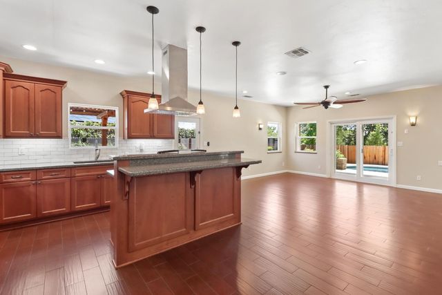 963 Shasta Cir, El Dorado Hills, CA 95762