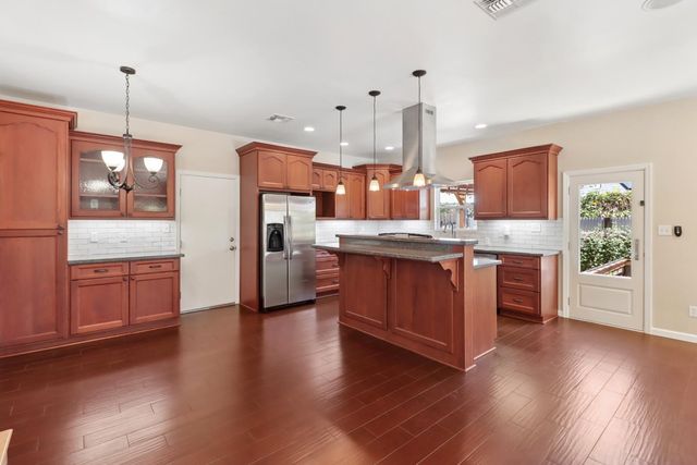 963 Shasta Cir, El Dorado Hills, CA 95762