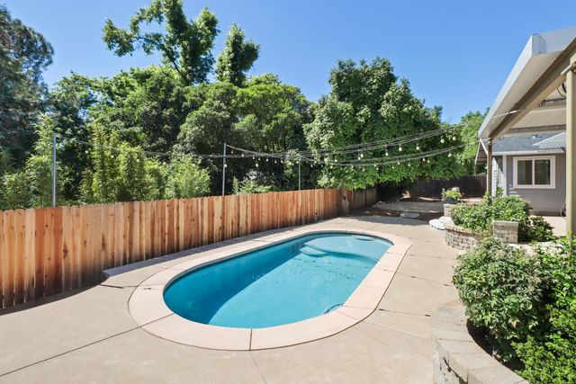 963 Shasta Cir, El Dorado Hills, CA 95762