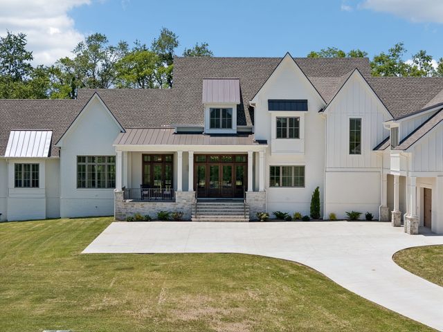 197E Bugg Hollow Rd, Gallatin, TN 37066