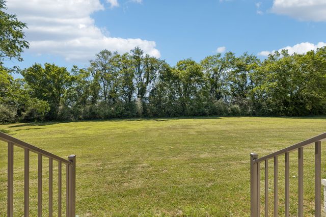 197E Bugg Hollow Rd, Gallatin, TN 37066