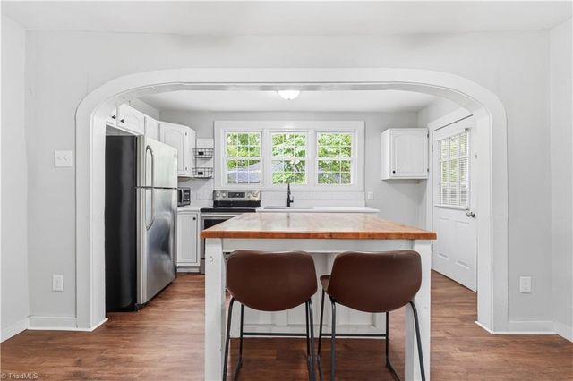 725 Osborne Street, Eden, NC 27288