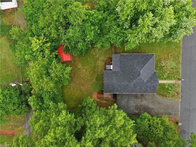 725 Osborne Street, Eden, NC 27288
