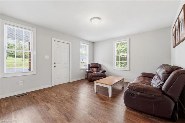 725 Osborne Street, Eden, NC 27288