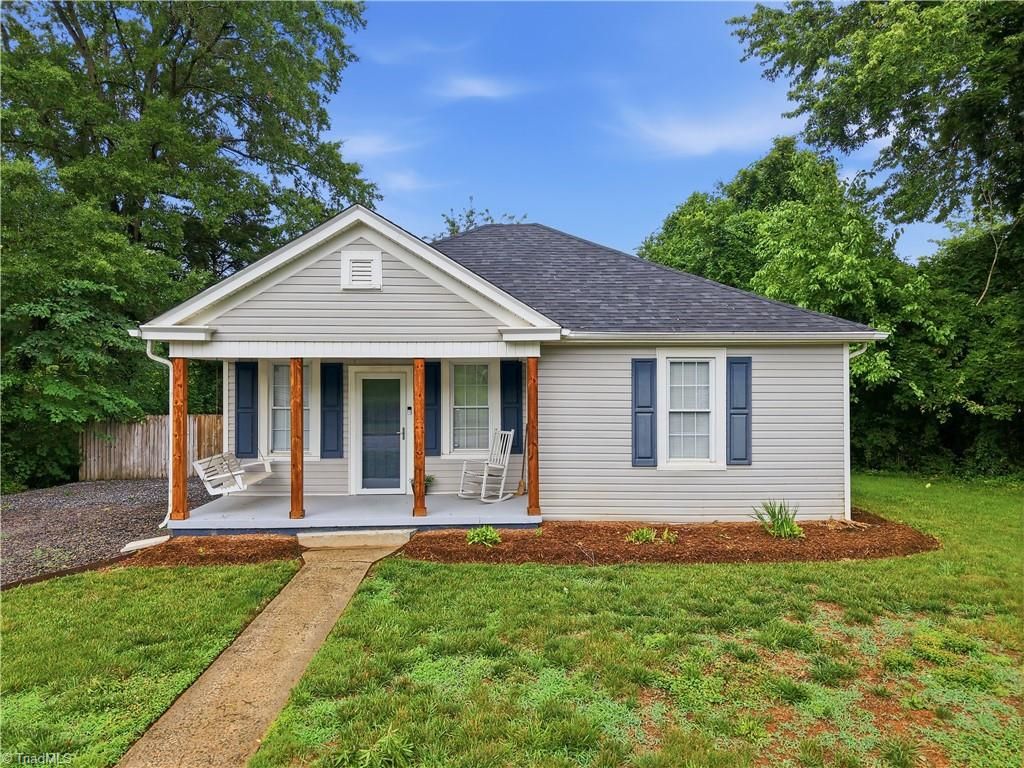 725 Osborne Street, Eden, NC 27288