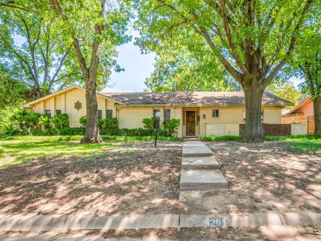 4201 Dawn Drive, Benbrook, TX 76116