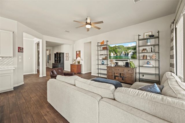 9019 Stanley Oak Drive, Missouri City, TX 77459