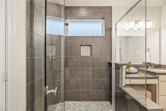 9019 Stanley Oak Drive, Missouri City, TX 77459