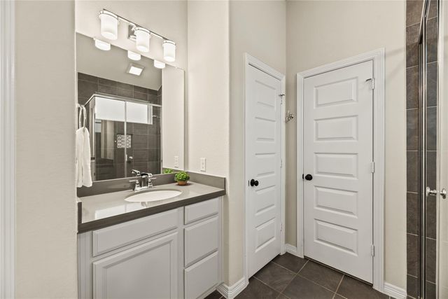 9019 Stanley Oak Drive, Missouri City, TX 77459