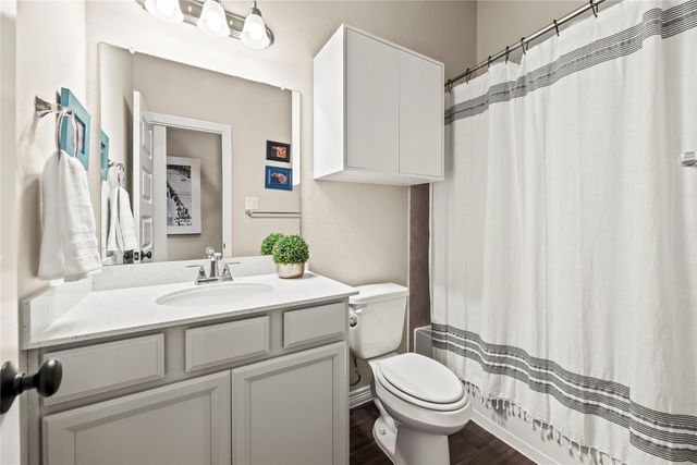 9019 Stanley Oak Drive, Missouri City, TX 77459