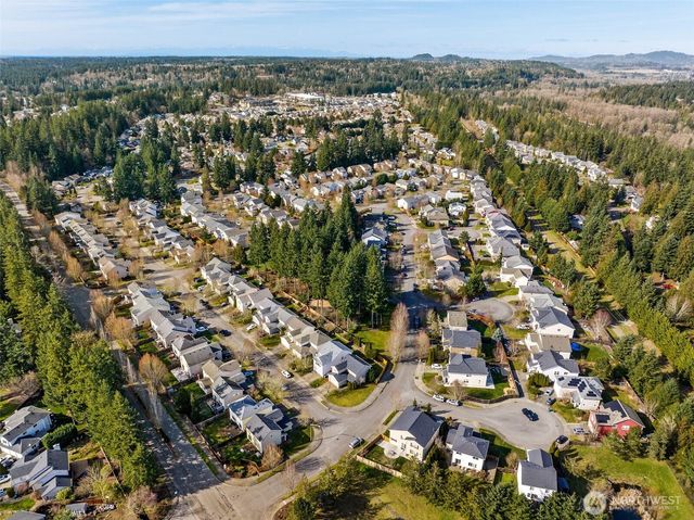 23712 SE 243rd Place, Maple Valley, WA 98038