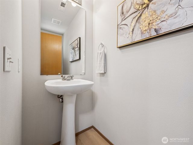 23712 SE 243rd Place, Maple Valley, WA 98038