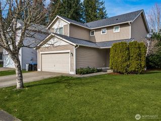 23712 SE 243rd Place, Maple Valley, WA 98038